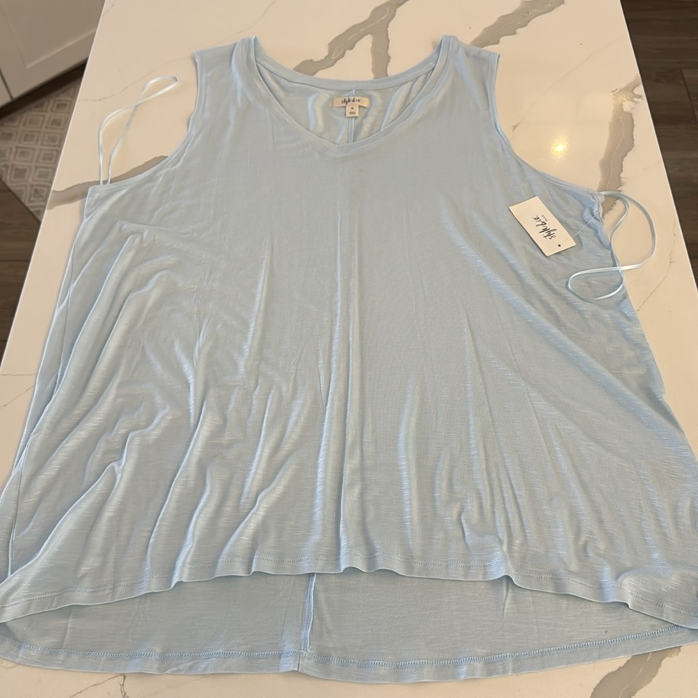 Style & Co. Blue Sleeveless Relaxed Tank Top 3X
NWT